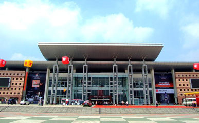 现场服务为展会之旅添姿增色